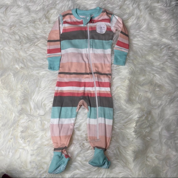 Burt's Bees Baby Other - 5/$25! Burt’s Bees NWOT zipper onesie size 3-6 mos